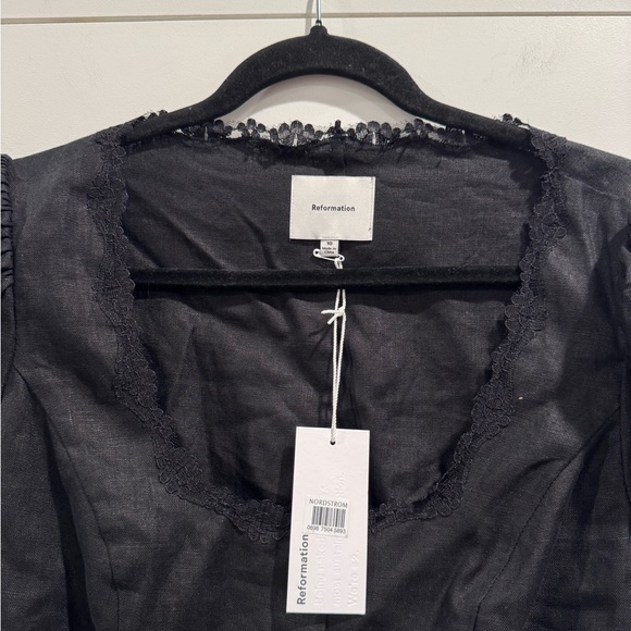 NWT Reformation black linen Annabella button up top - Picture 5 of 9